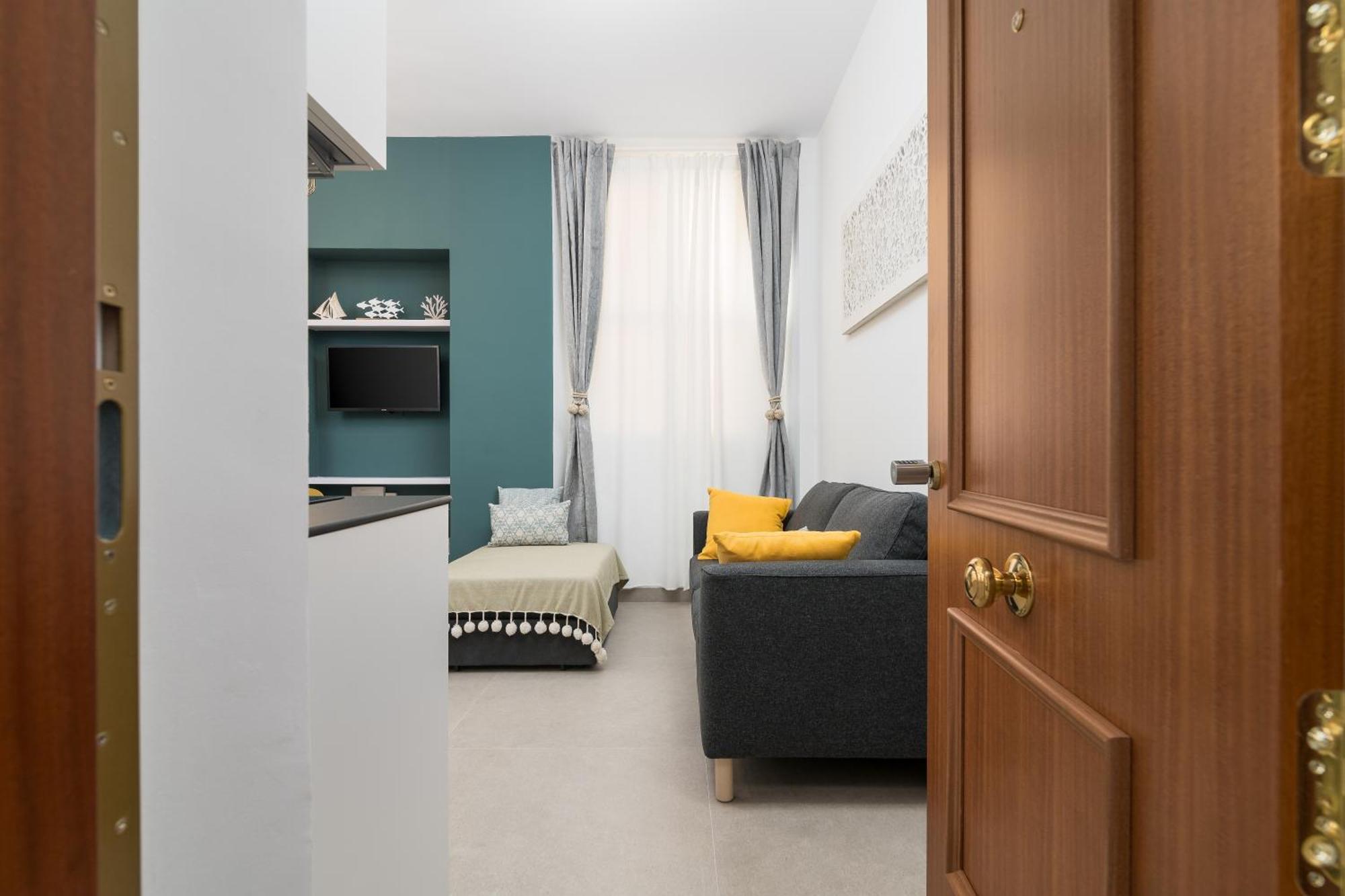 Suite Homes Alice Valentin Málaga Buitenkant foto